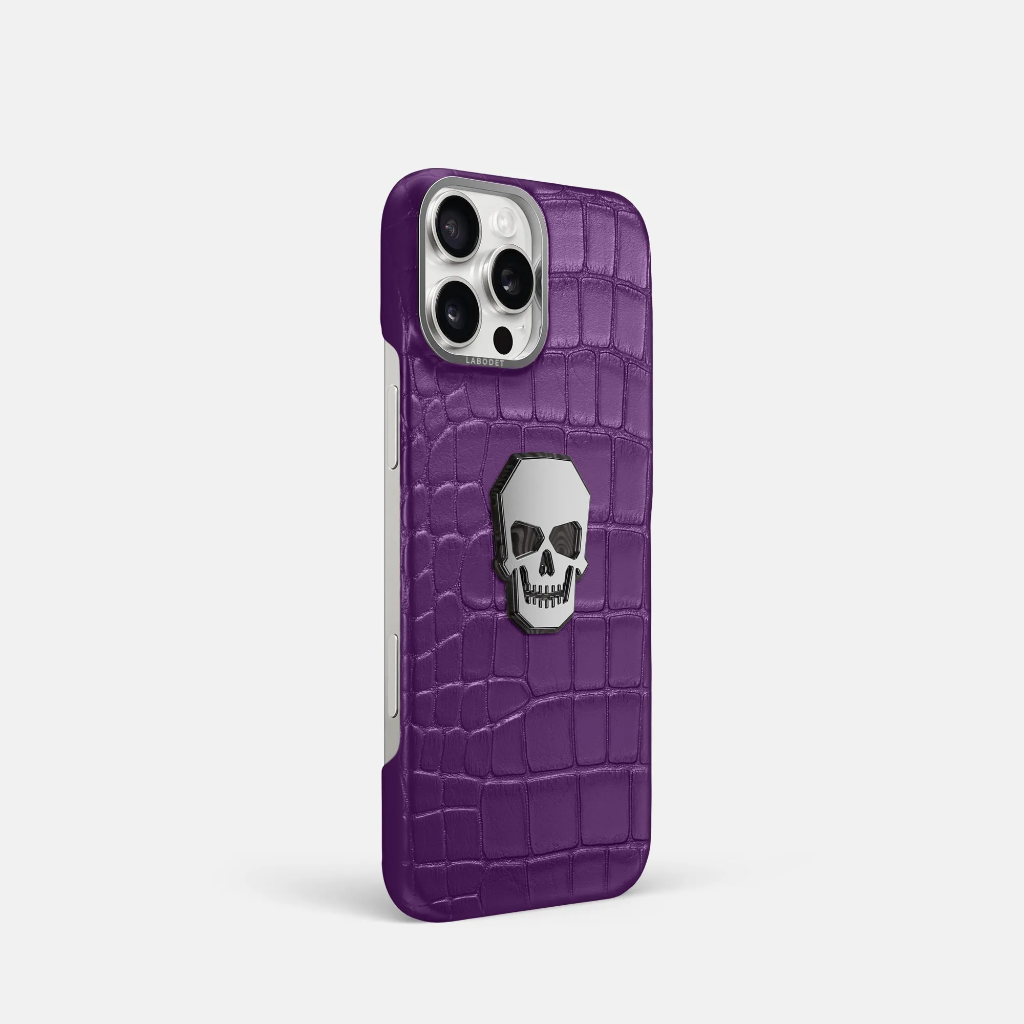 Classic Case With Titanium Skull For iPhone 16 Pro In Alligator