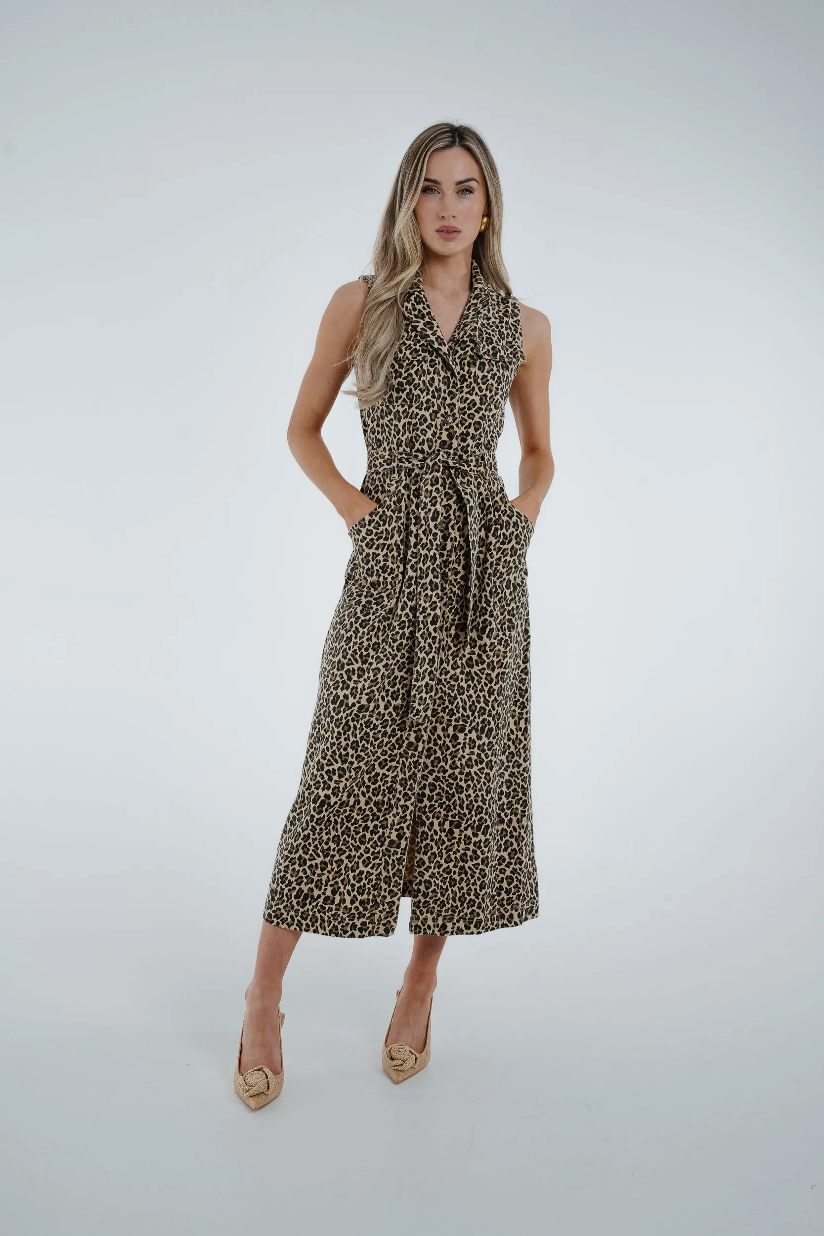 Cora Sleeveless Dress In Leopard Print