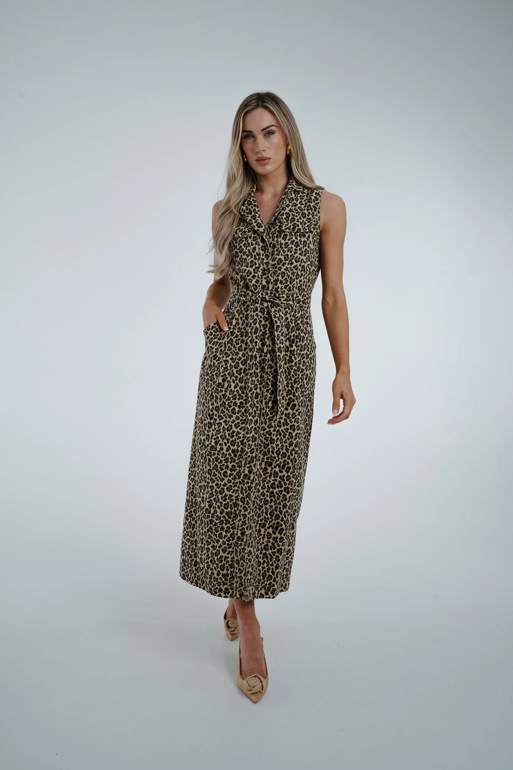 Cora Sleeveless Dress In Leopard Print