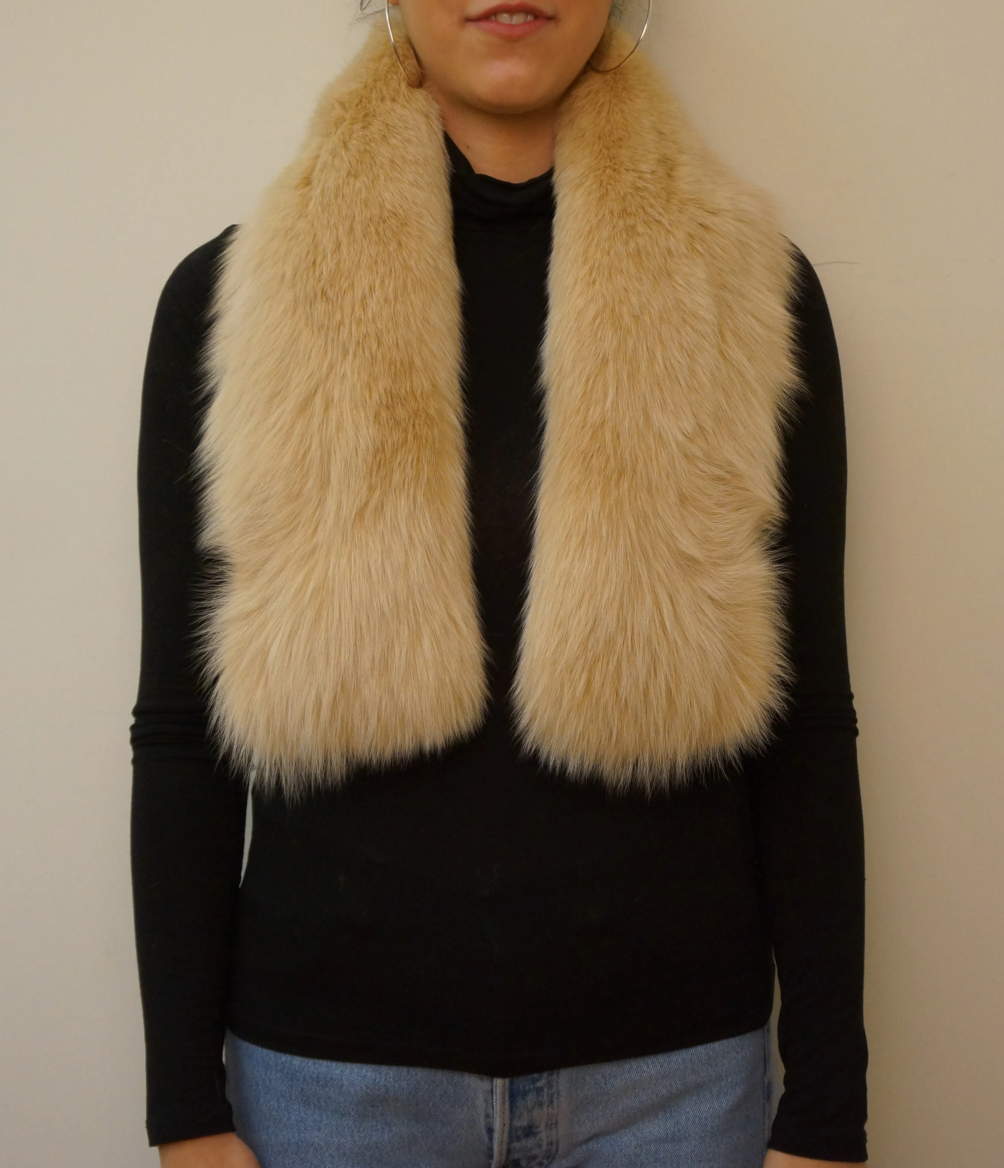 Fox Pull Through Scarf/Collar