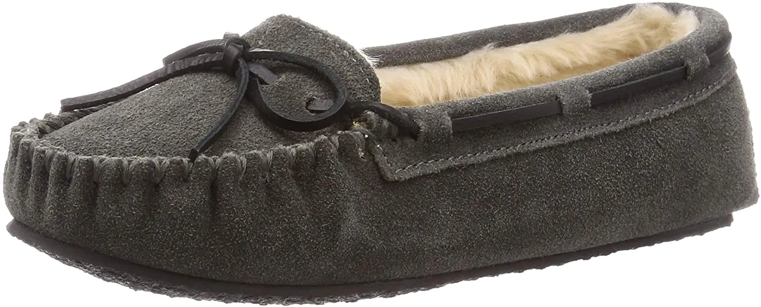 Minnetonka Women's Cally Moccasin