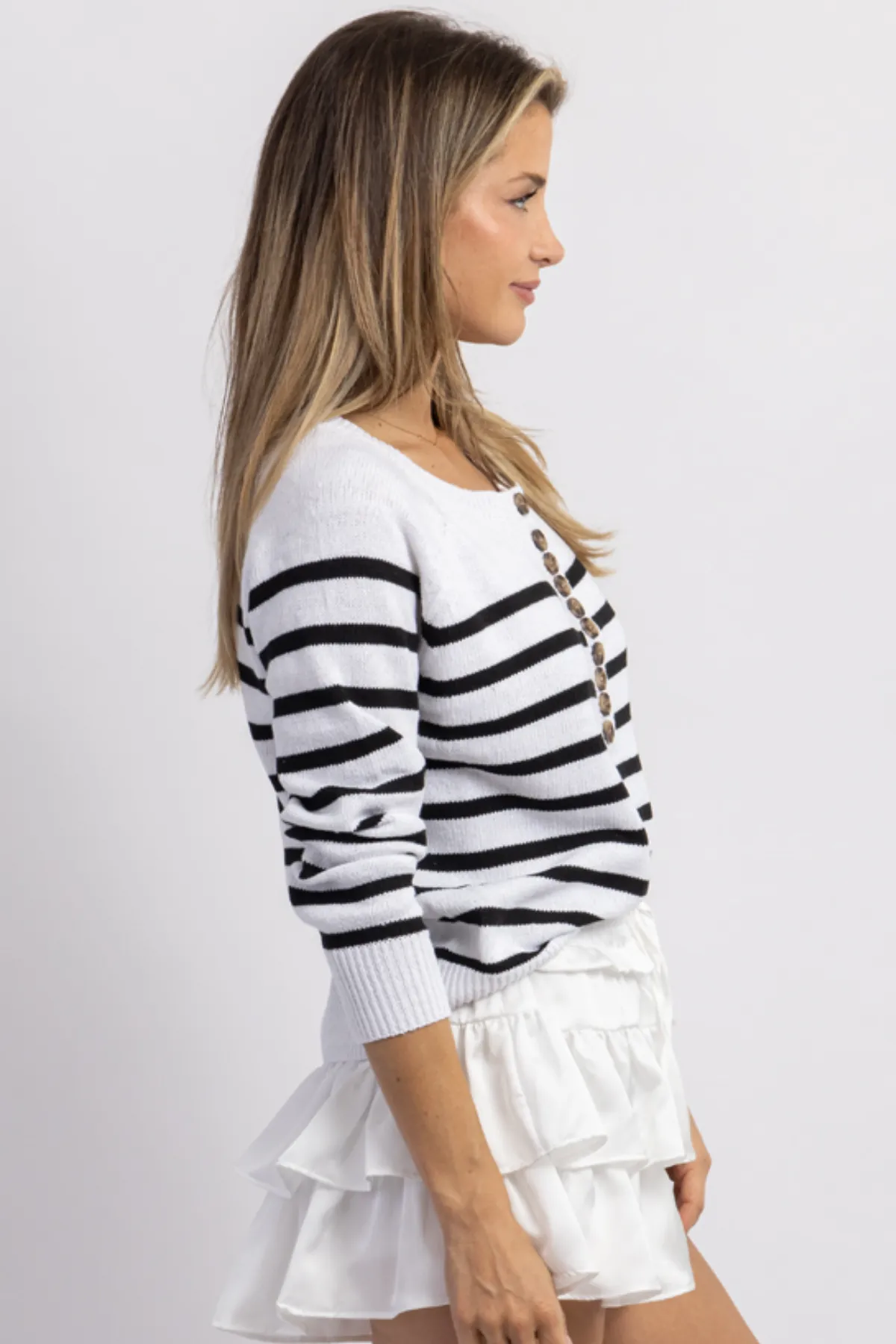 SADLER WHITE STRIPED BUTTON KNIT