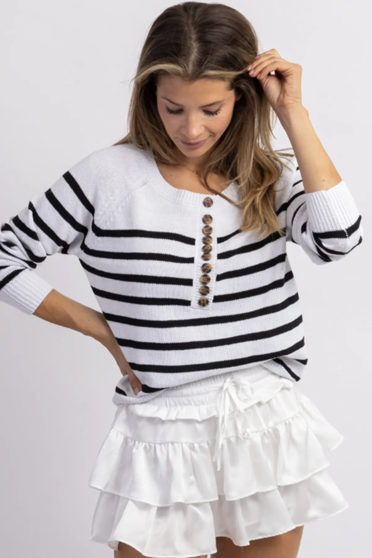 SADLER WHITE STRIPED BUTTON KNIT