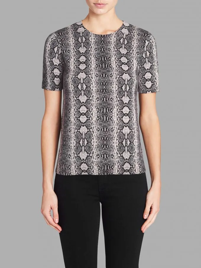 Short Sleeved Snake Print Pullover