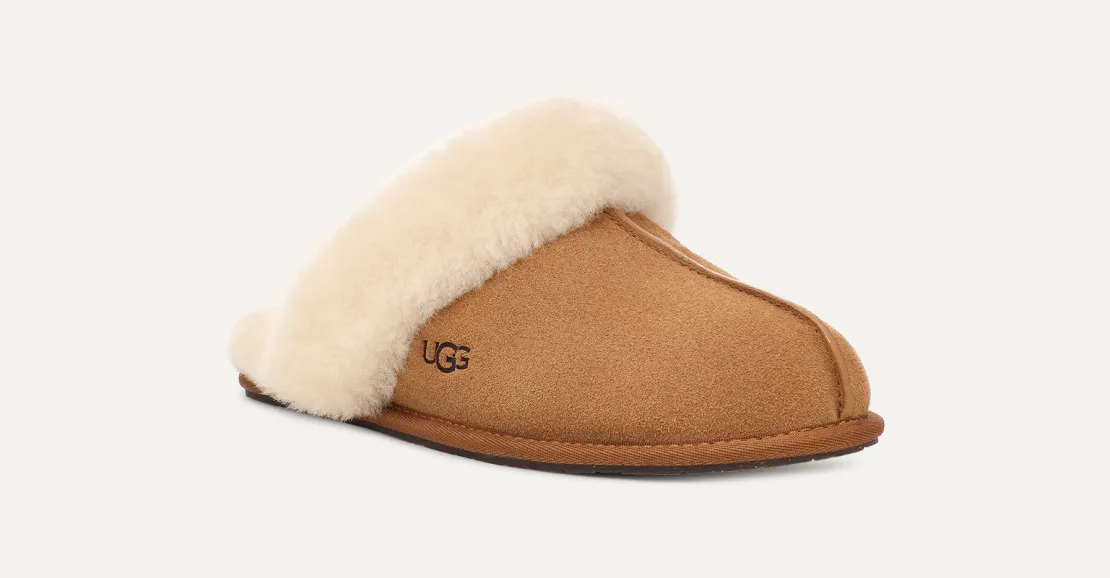 UGG™ Scuffette II Chestnut Women's House Slipper